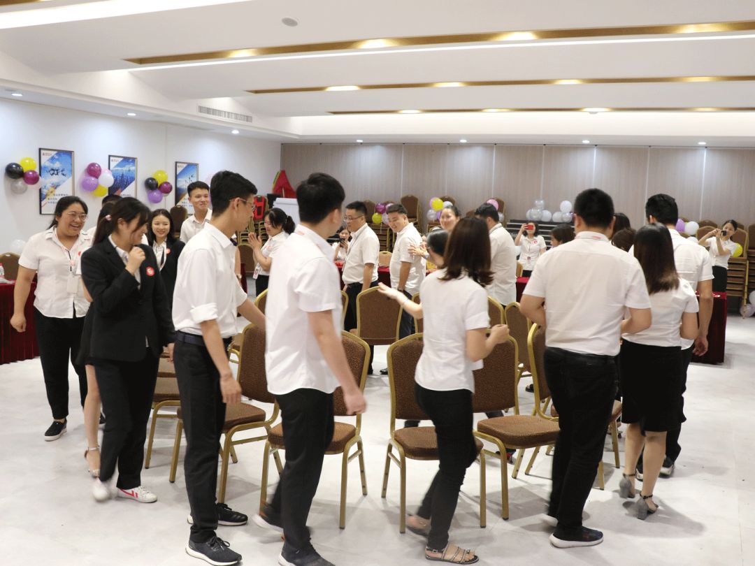 生日会 温暖5月,小Party,大感动!(图9) 生日会 温暖5月,小Party,大感动!(图9)