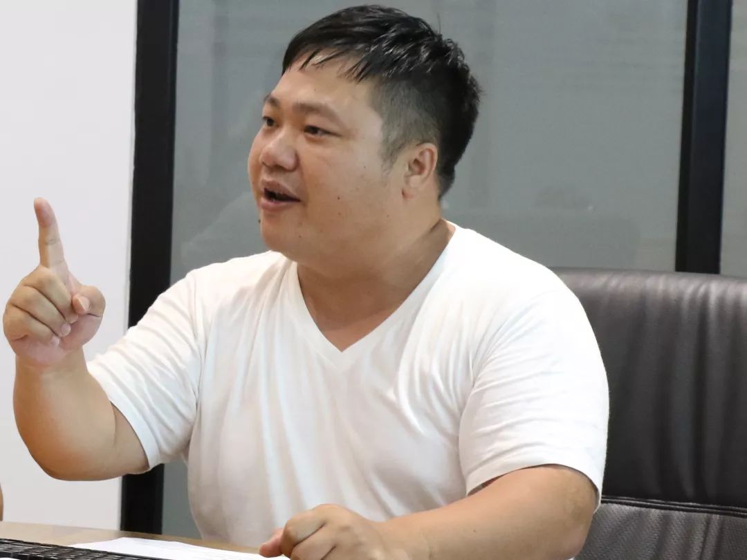 小蝌蚪视频污下载APP瓷砖《大牌上央视，万里小蝌蚪视频污下载APP万里红》誓师大会火热开启(图3)